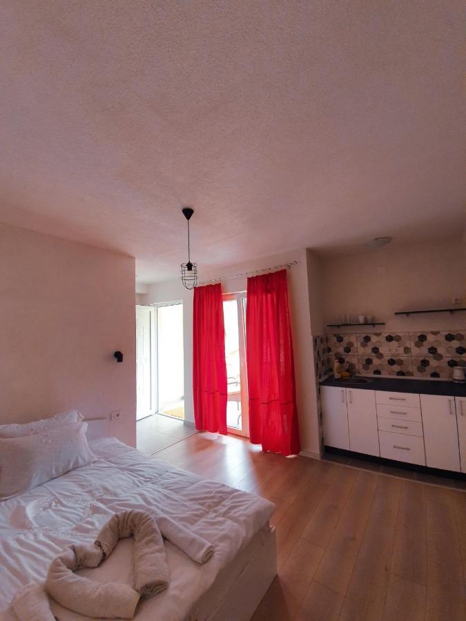 Apartments Kale オフリド エクステリア 写真